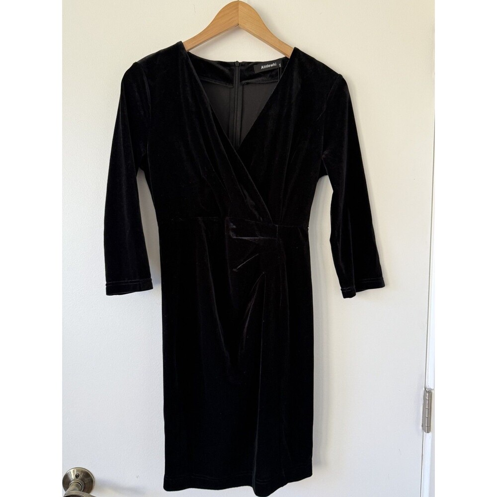 Black Velvet Dress Small NWT Long Sleeve V-Neck Midi Capsule Minimalist Feminine